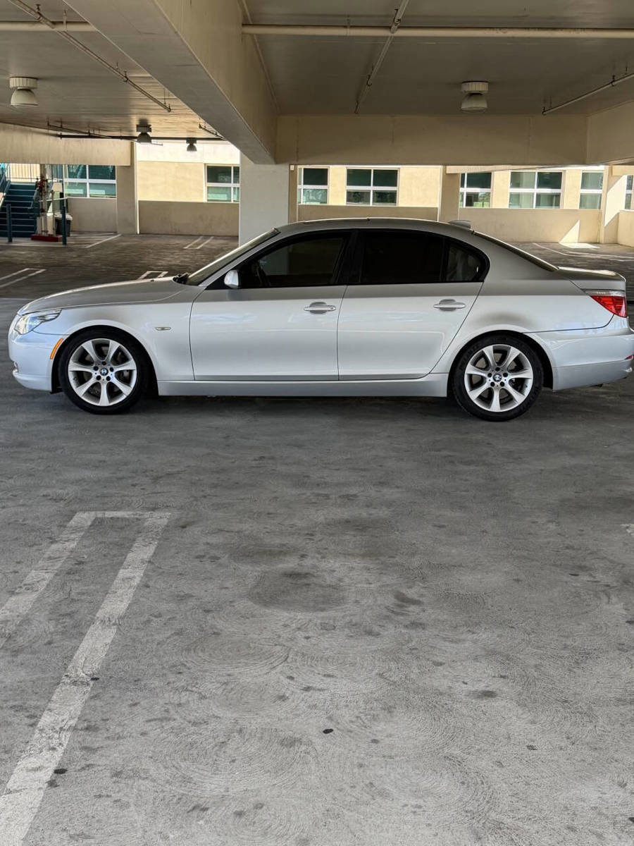 Used 2008 BMW 535i Sedan image 11