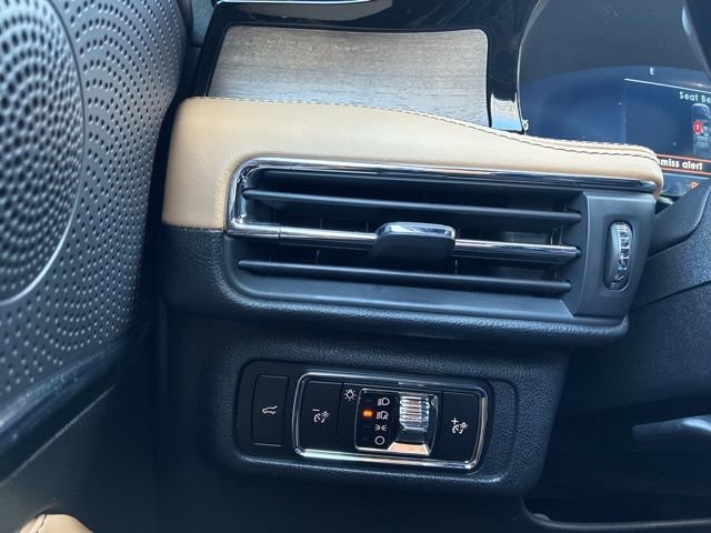 Certified 2023 Lincoln Corsair Reserve image 26