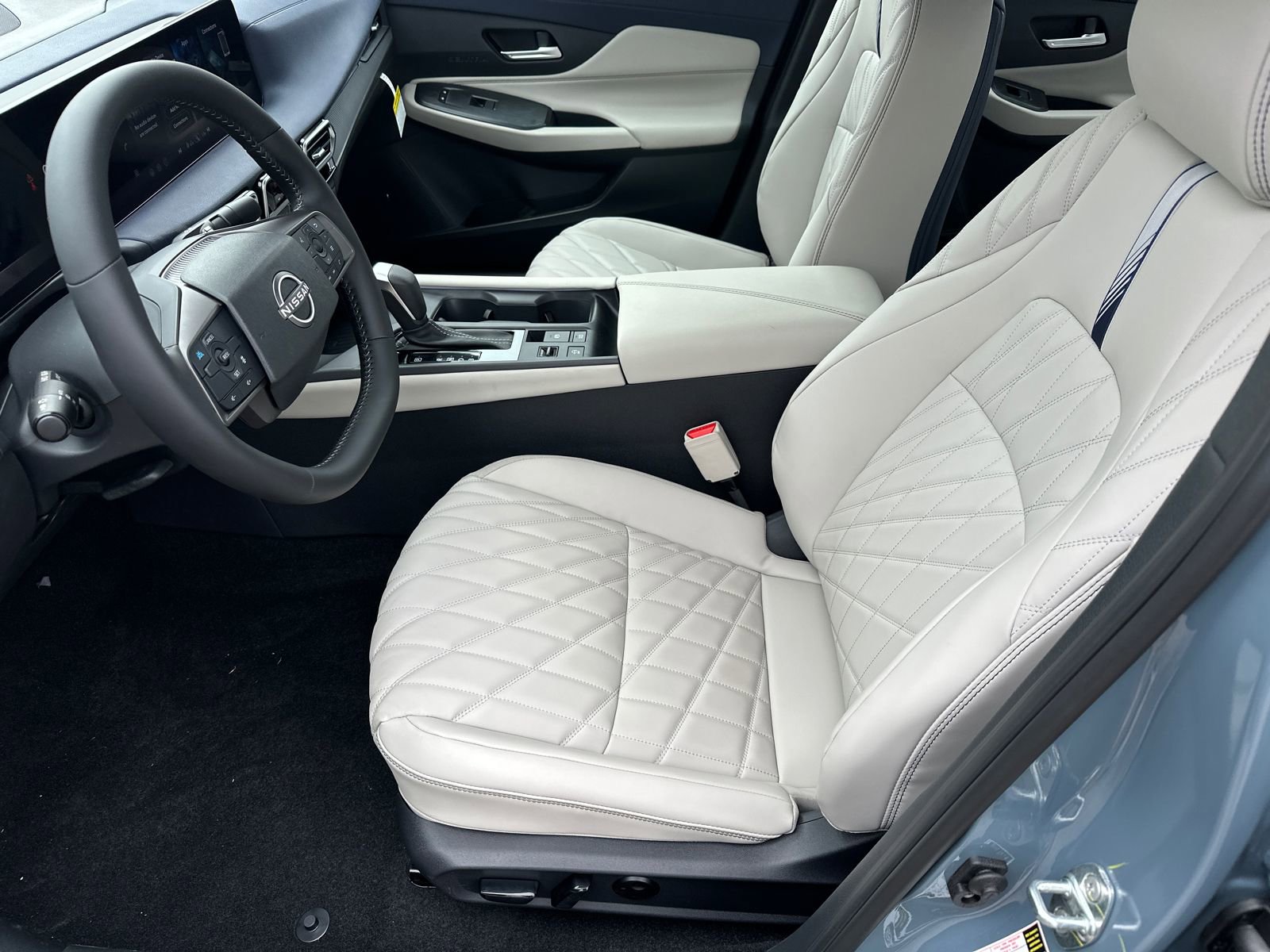 New 2026 Nissan Sentra SL w/ Floor Mat Package image 9