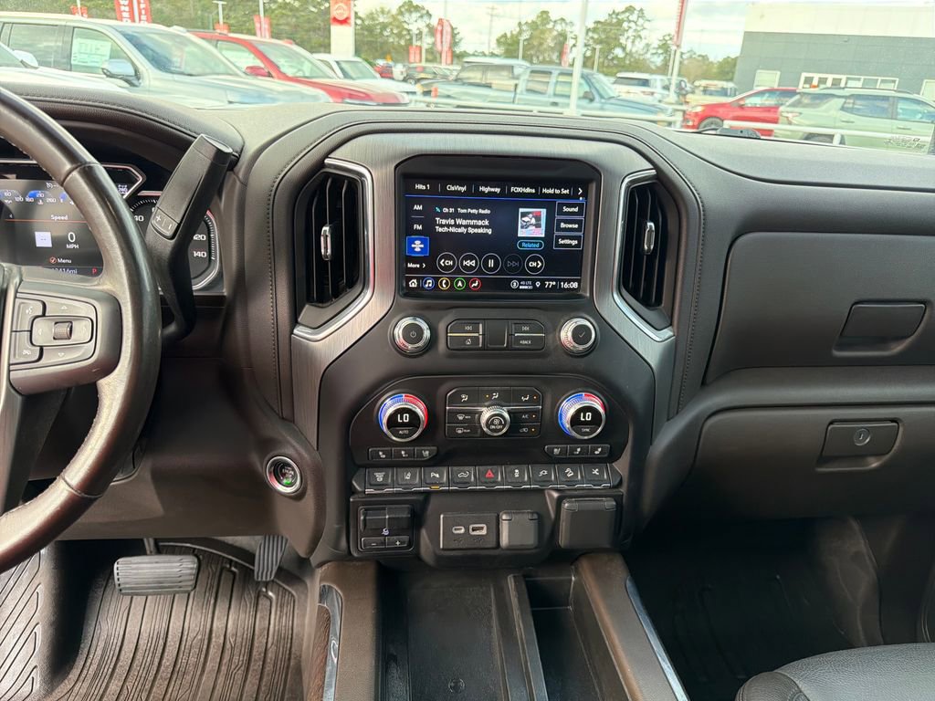 Used 2022 GMC Sierra 3500 Denali image 19