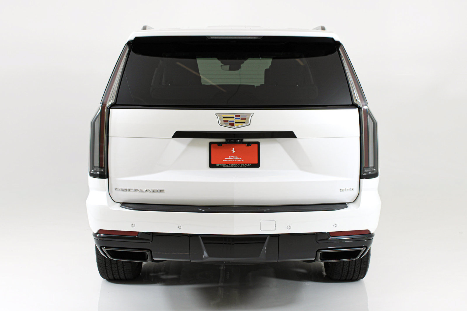 Used 2025 Cadillac Escalade ESV Sport Platinum RWD image 5