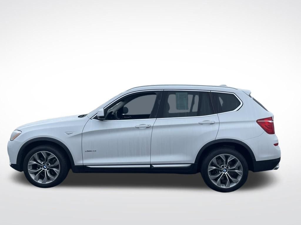 Used 2016 BMW X3 xDrive28i image 2