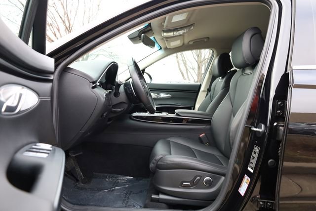 Used 2025 Genesis GV70 2.5T image 13