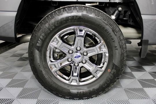 Used 2023 Ford F150 Lariat w/ FX4 Off-Road Package AWD/4WD image 10