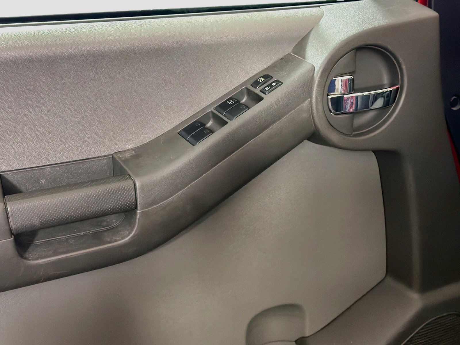 Used 2011 Nissan Xterra S AWD/4WD image 18