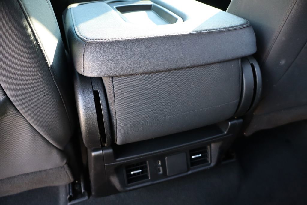 Used 2024 Chevrolet Silverado 1500 Custom Trail Boss w/ LPO, Dark Essentials Package image 40