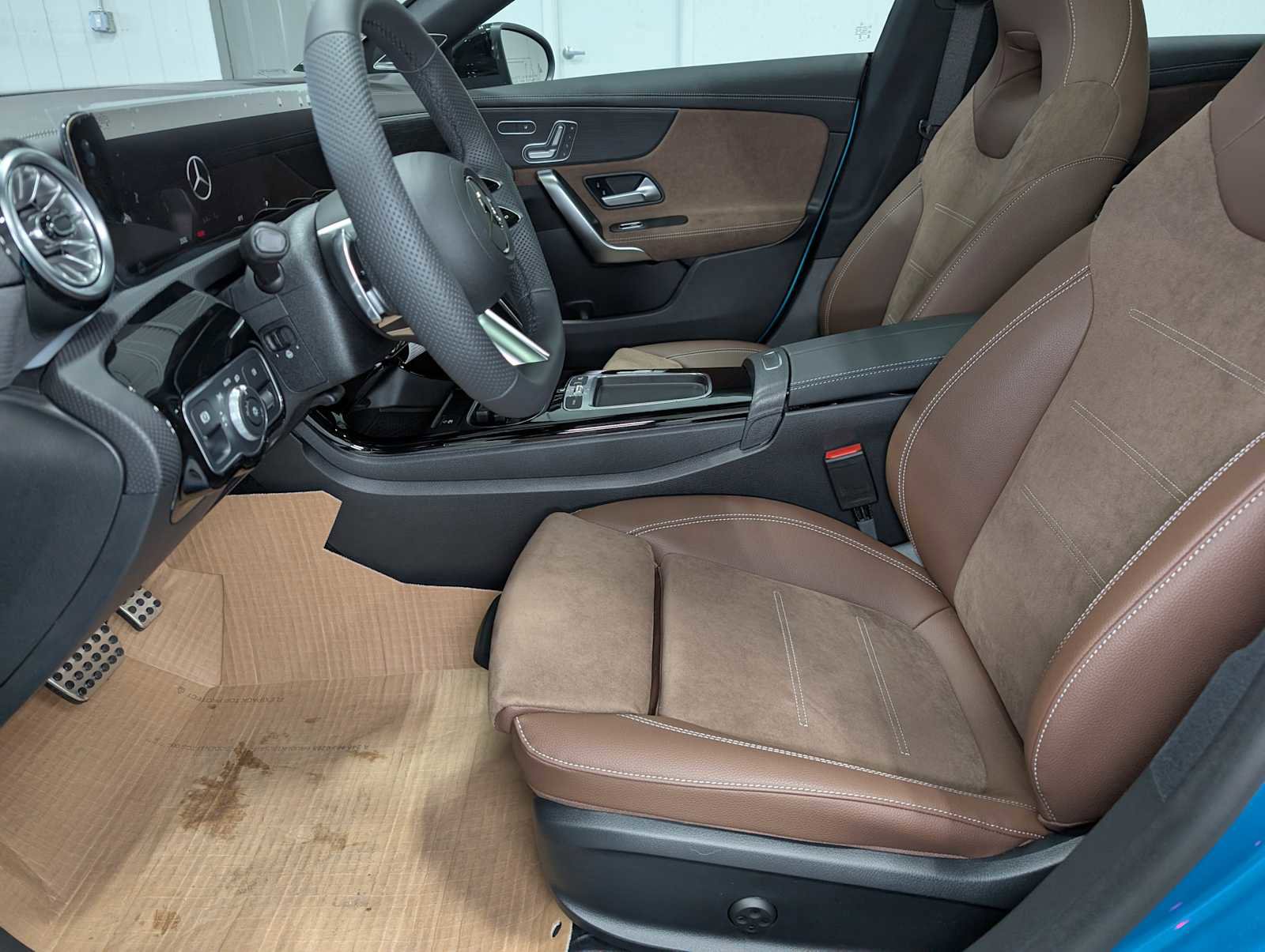 New 2025 Mercedes-Benz CLA 250 4MATIC image 4