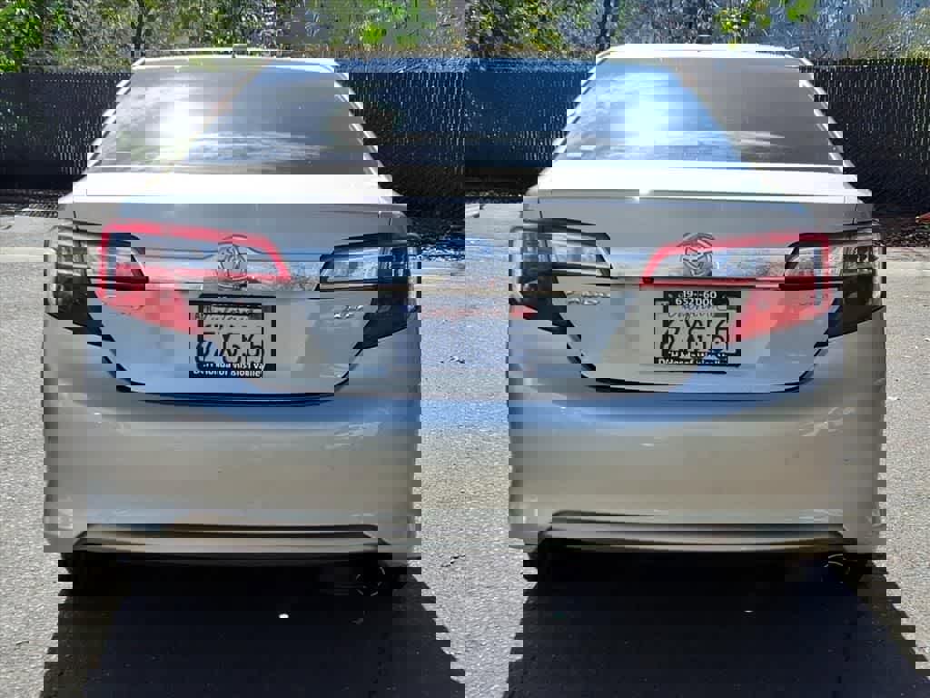 Used 2013 Toyota Camry XLE w/ Leather Pkg image 5