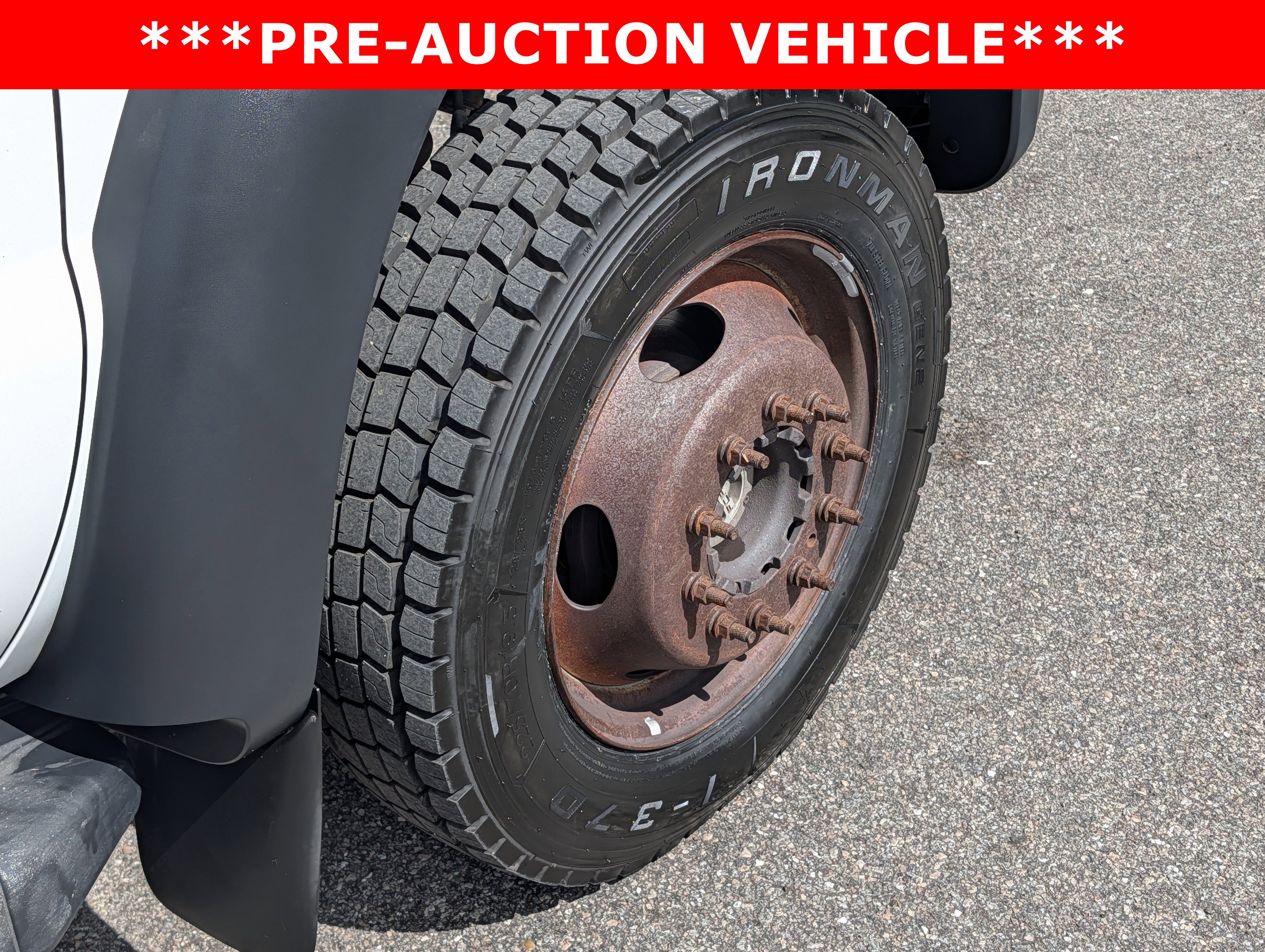 Used 2016 Ford F550 4x4 Crew Cab Super Duty image 12