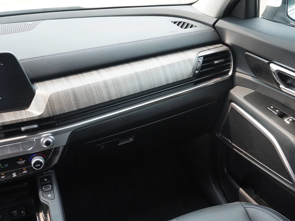 Used 2024 Kia Telluride EX AWD/4WD image 31