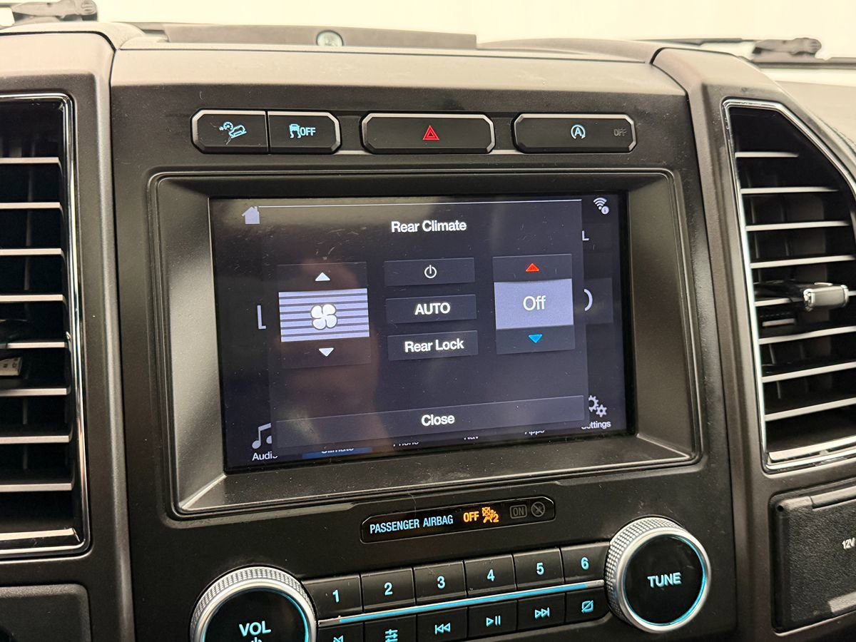 Used 2019 Ford Expedition Max Limited AWD/4WD image 30