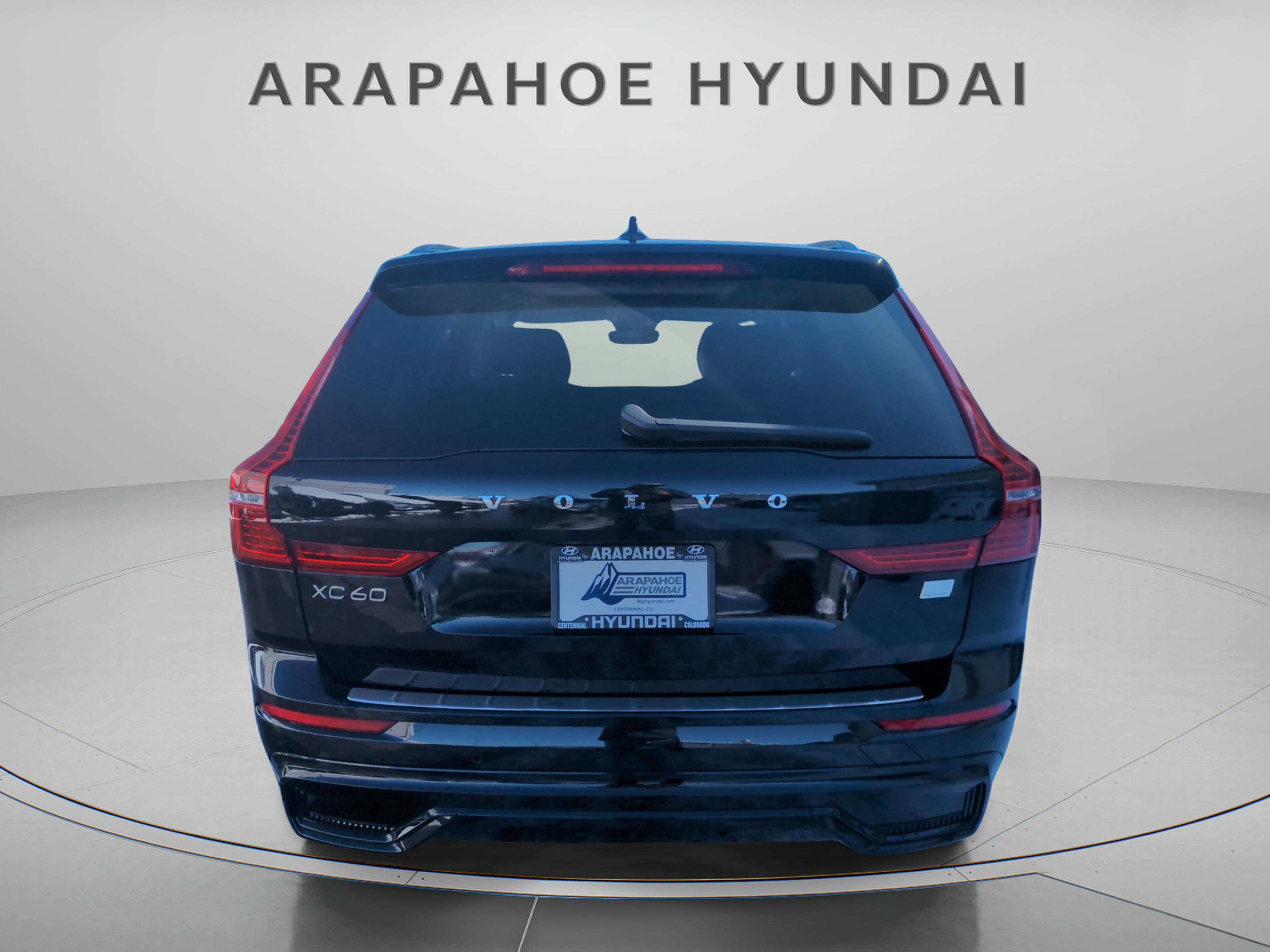 Used 2024 Volvo XC60 T8 Plus w/ Protection Package Premier image 5