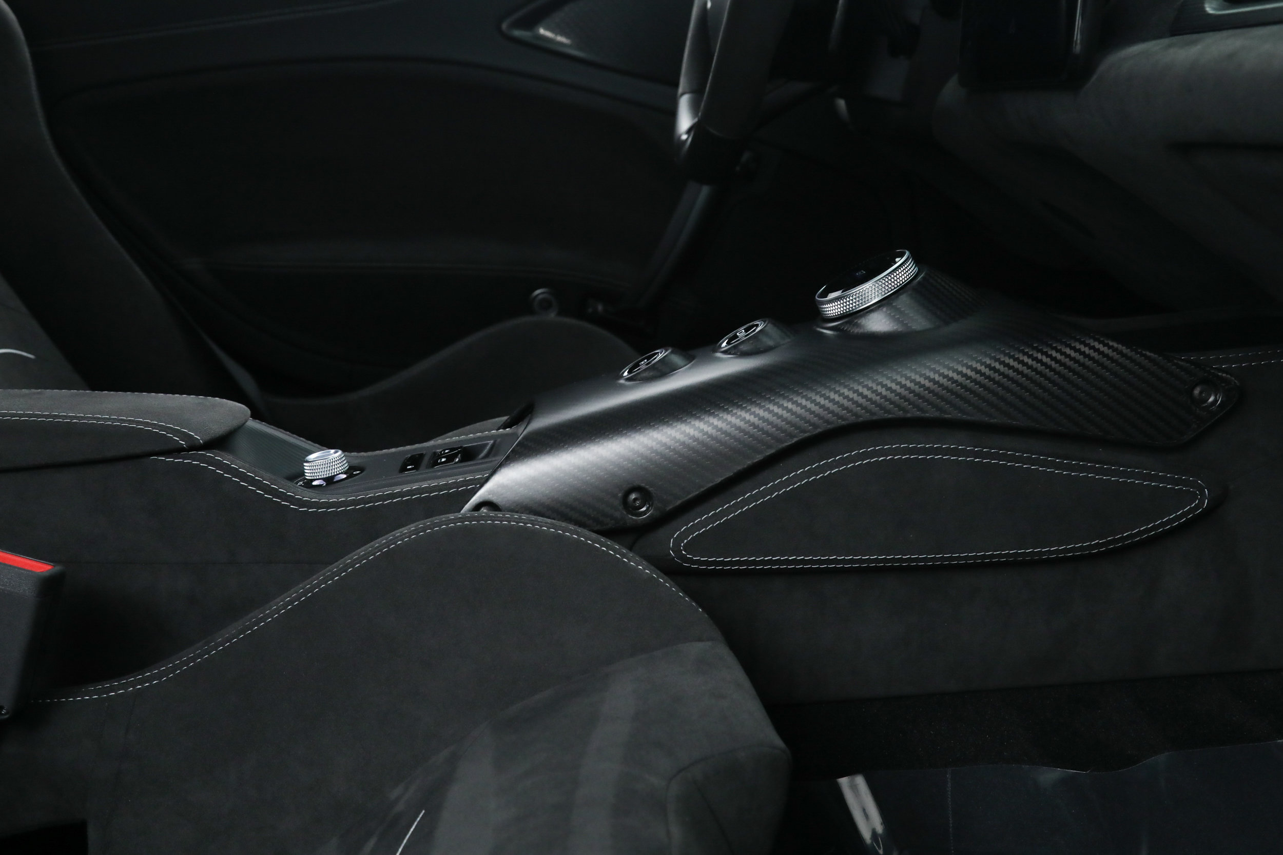 Used 2025 Maserati MC20 Coupe RWD image 34