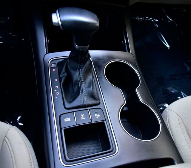 Certified 2020 Kia Sorento S image 22