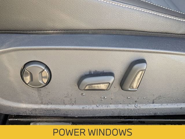 Used 2026 Volkswagen Jetta SE image 15