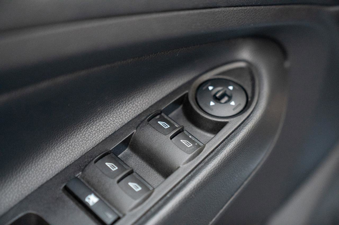 Used 2018 Ford Escape SEL w/ Ford Safe & Smart Package image 20