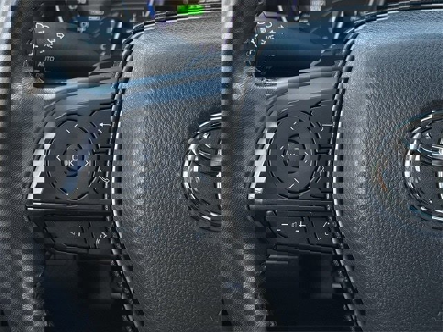 Used 2023 Toyota Camry SE image 13