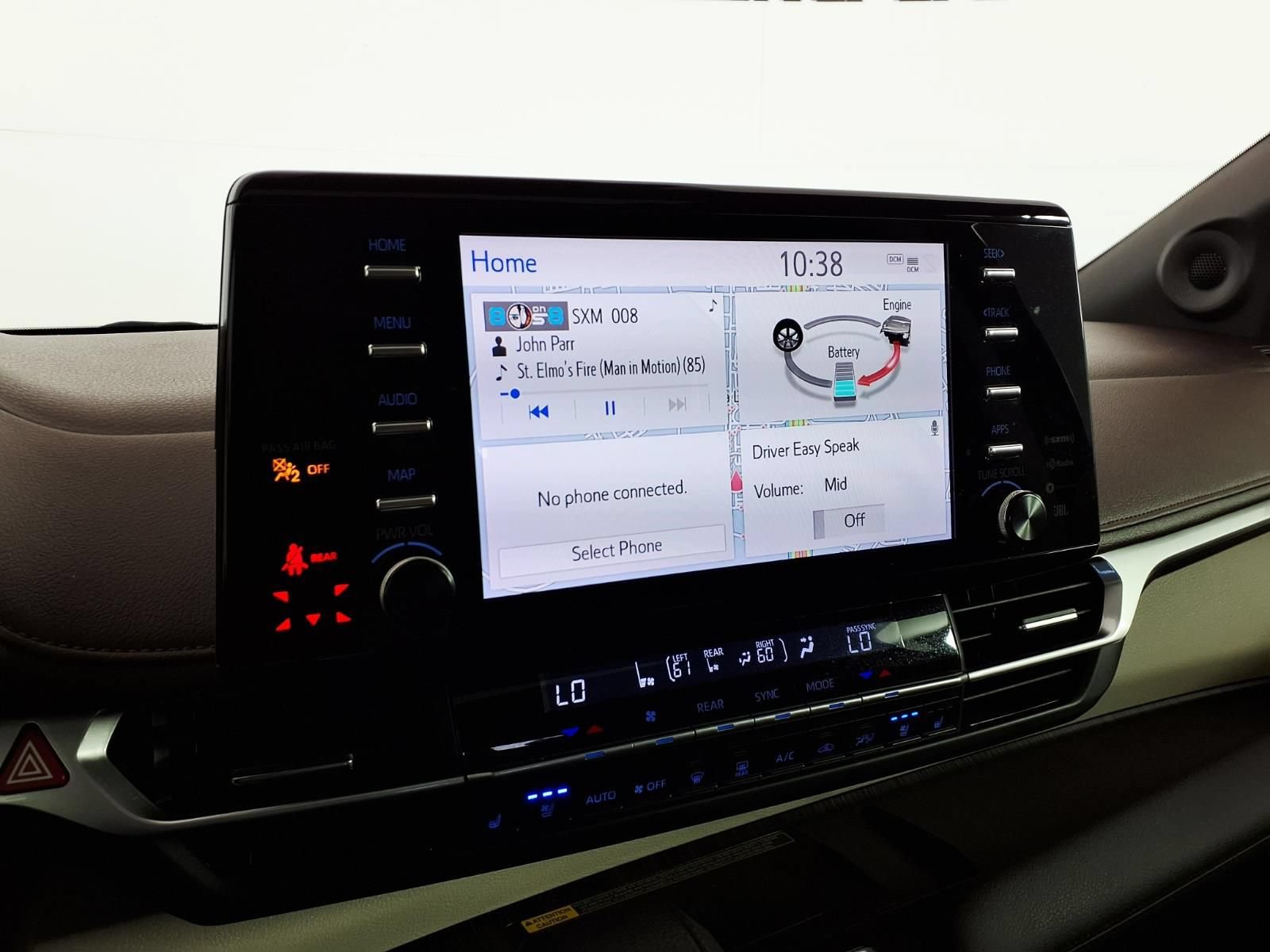 Used 2022 Toyota Sienna Platinum AWD/4WD image 22