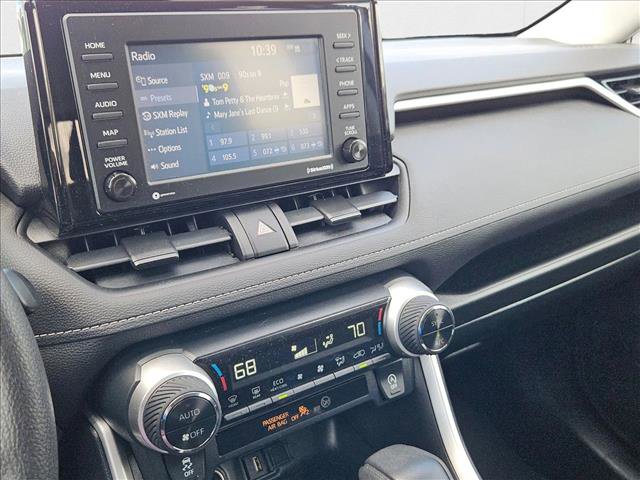 Used 2020 Toyota RAV4 XLE image 14