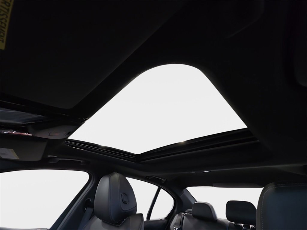 Certified 2023 BMW 330i xDrive Sedan w/ Convenience Package image 25