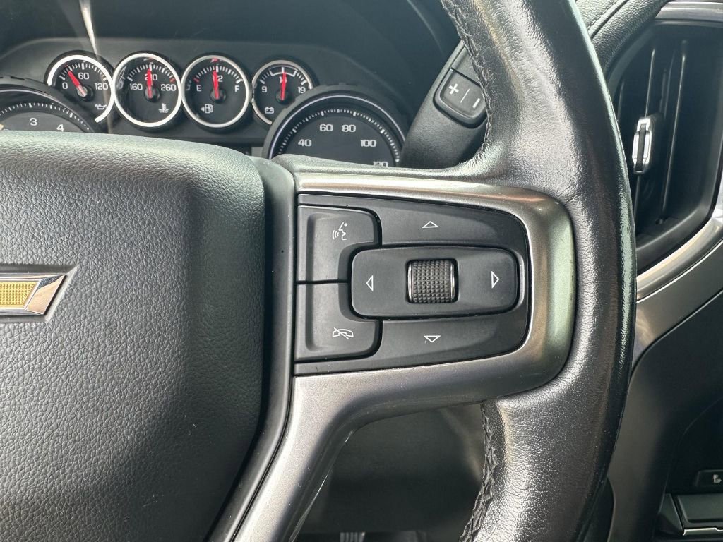 Used 2020 Chevrolet Silverado 2500 LTZ w/ LTZ Convenience Package image 17