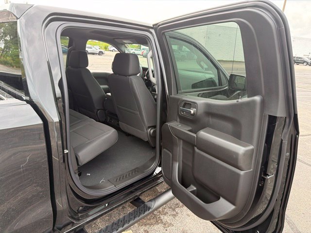 New 2026 Chevrolet Silverado 1500 Custom w/ Turbomax Blackout Package AWD/4WD image 22