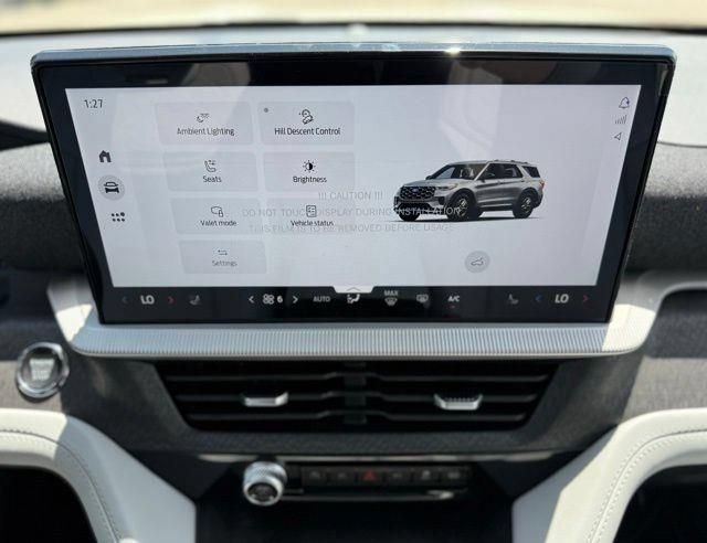 New 2026 Ford Explorer Platinum w/ LUX Leather Package AWD/4WD image 24