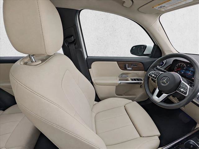 Used 2023 Mercedes-Benz GLB 250 4MATIC image 21