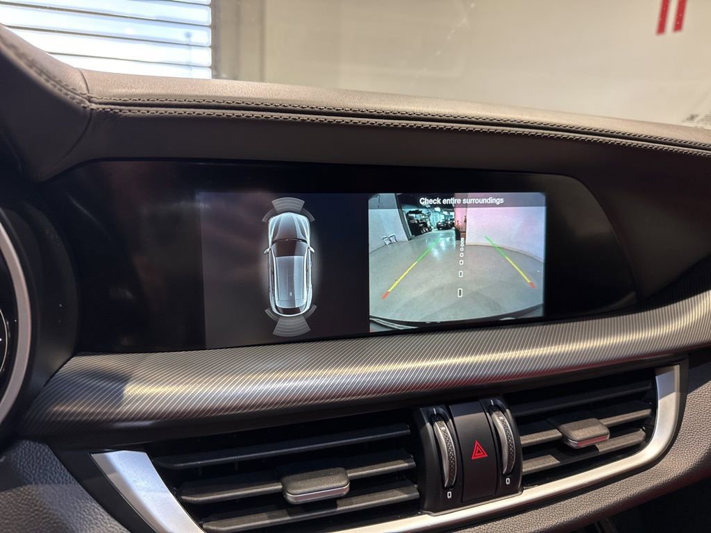 Used 2023 Alfa Romeo Stelvio Veloce image 27