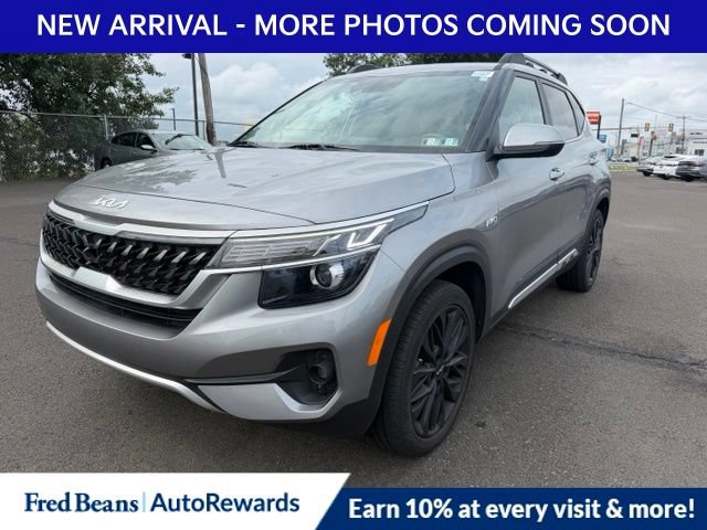 Used 2022 Kia Seltos Nightfall Edition AWD/4WD image 3
