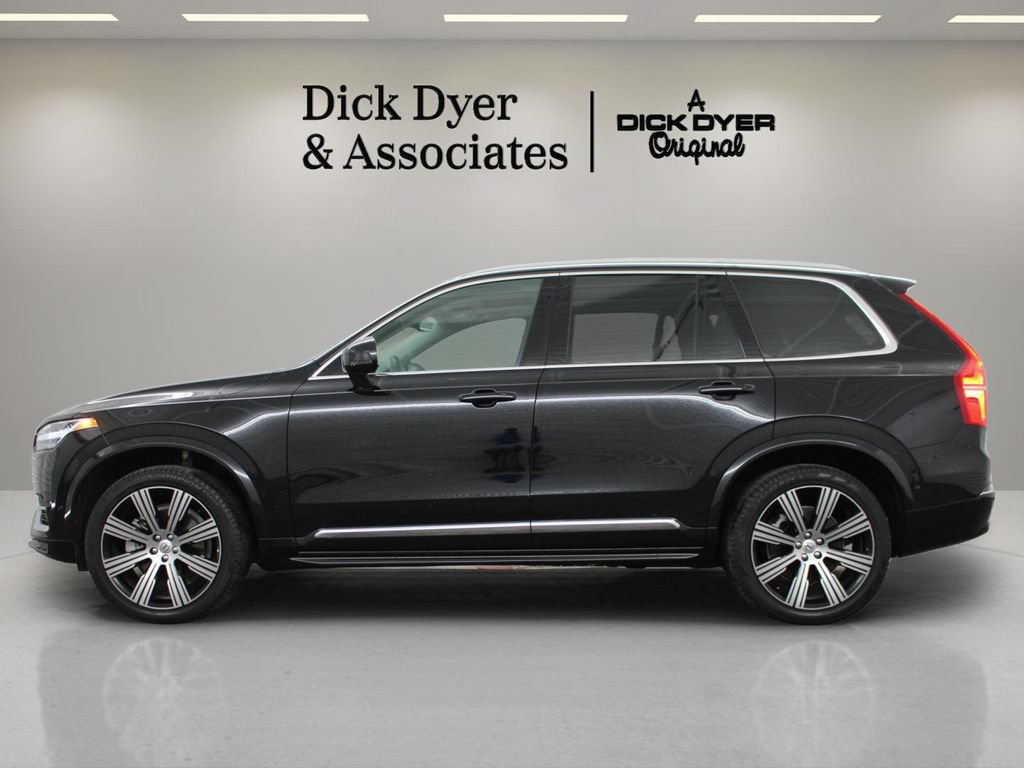 Certified 2023 Volvo XC90 B6 Ultimate w/ Protection Package Premier AWD/4WD image 15