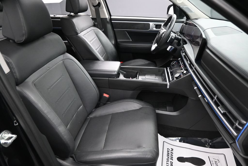 Used 2024 Hyundai Santa Fe Limited FWD image 35