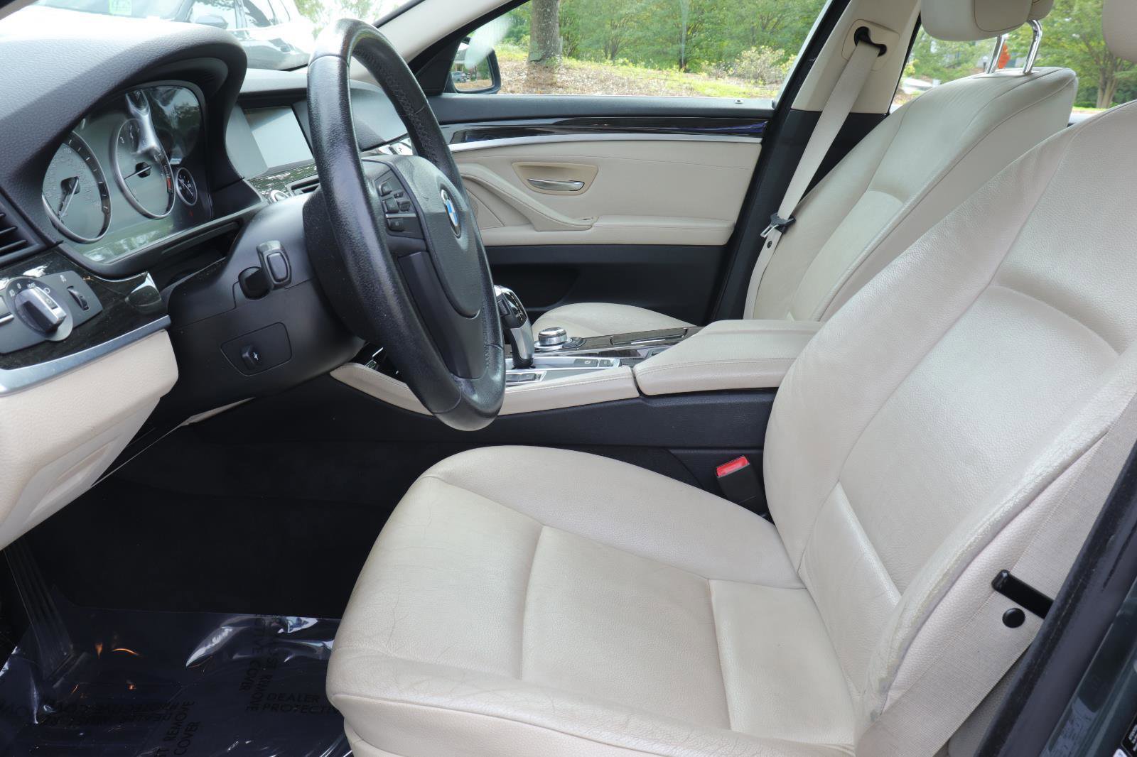 Used 2013 BMW 528i Sedan RWD image 10