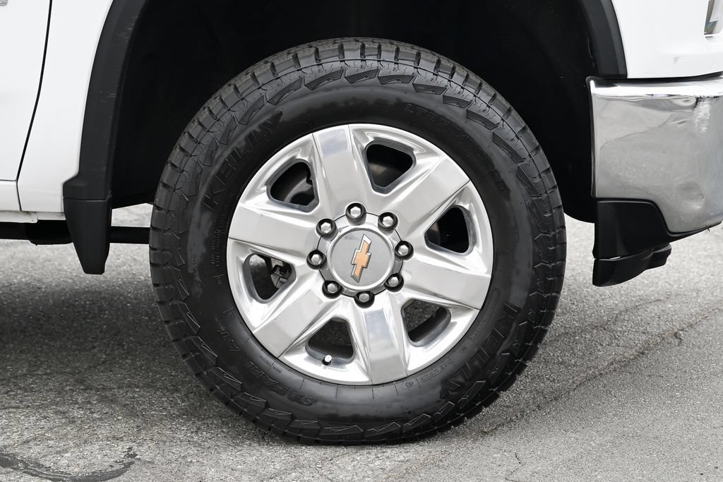 Used 2021 Chevrolet Silverado 2500 LTZ w/ LTZ Premium Package AWD/4WD image 11