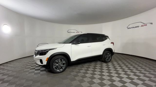 Certified 2024 Kia Seltos S image 4