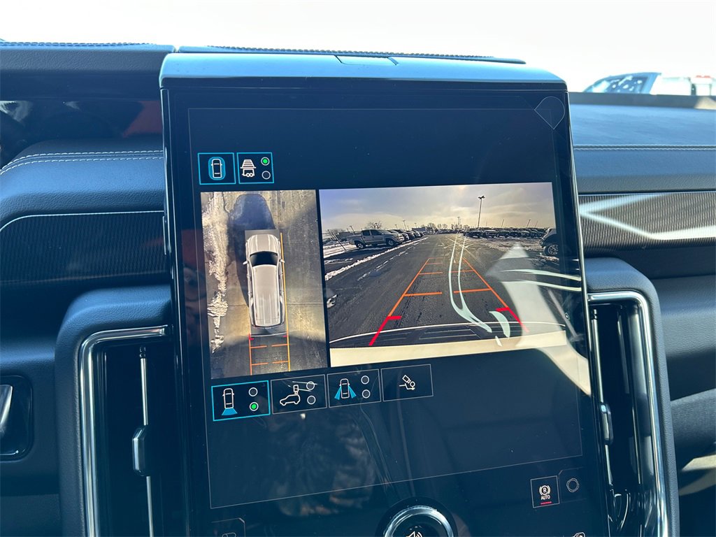 New 2026 GMC Yukon XL Elevation w/ Elevation Premium Package image 23