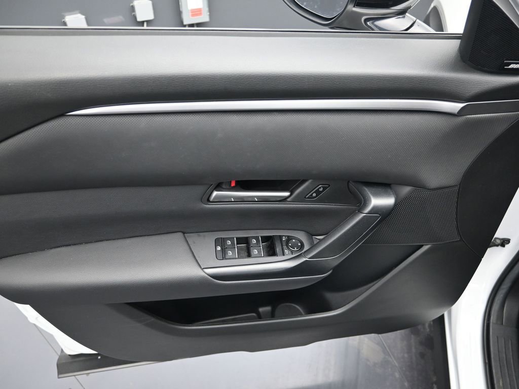 Used 2024 MAZDA CX-50 AWD 2.5 S w/ Premium Package image 10