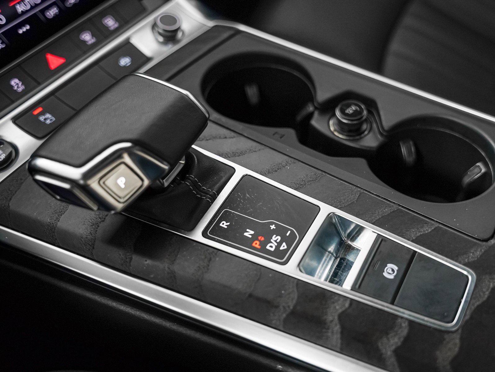 Used 2023 Audi A6 2.0T Premium w/ Convenience Package AWD/4WD image 16