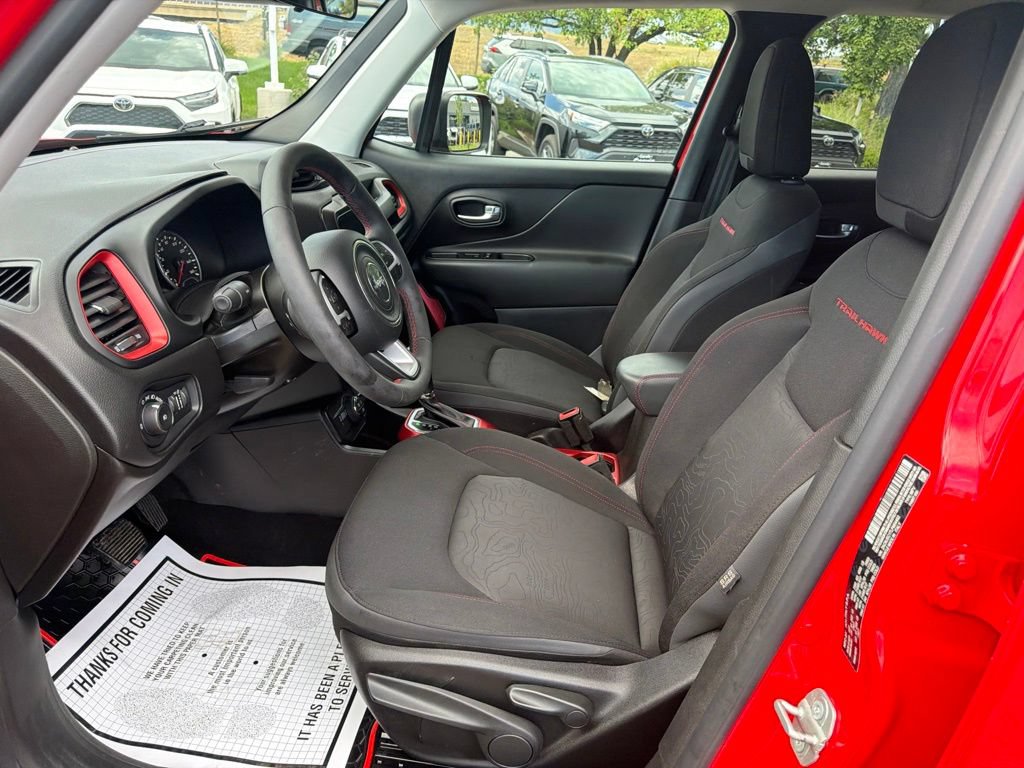 Used 2020 Jeep Renegade Trailhawk AWD/4WD image 22