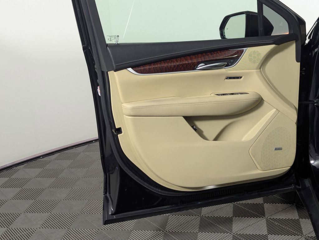 Used 2019 Cadillac XT5 Luxury AWD/4WD image 83