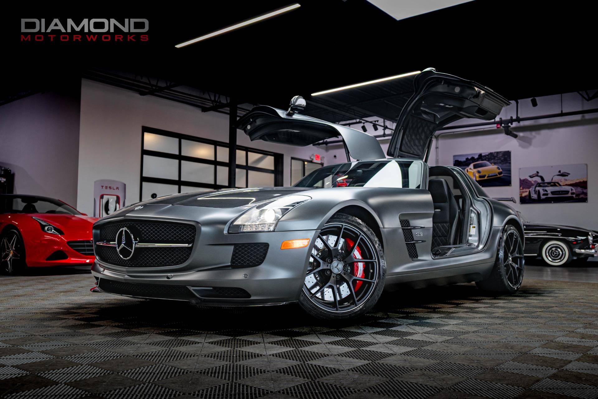 Used 2015 Mercedes-Benz SLS AMG GT Final Edition image 9
