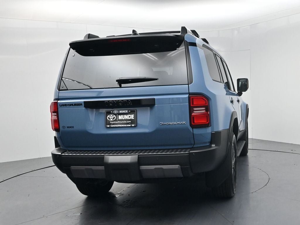 New 2027 Toyota Land Cruiser w/ Premium Package AWD/4WD image 7