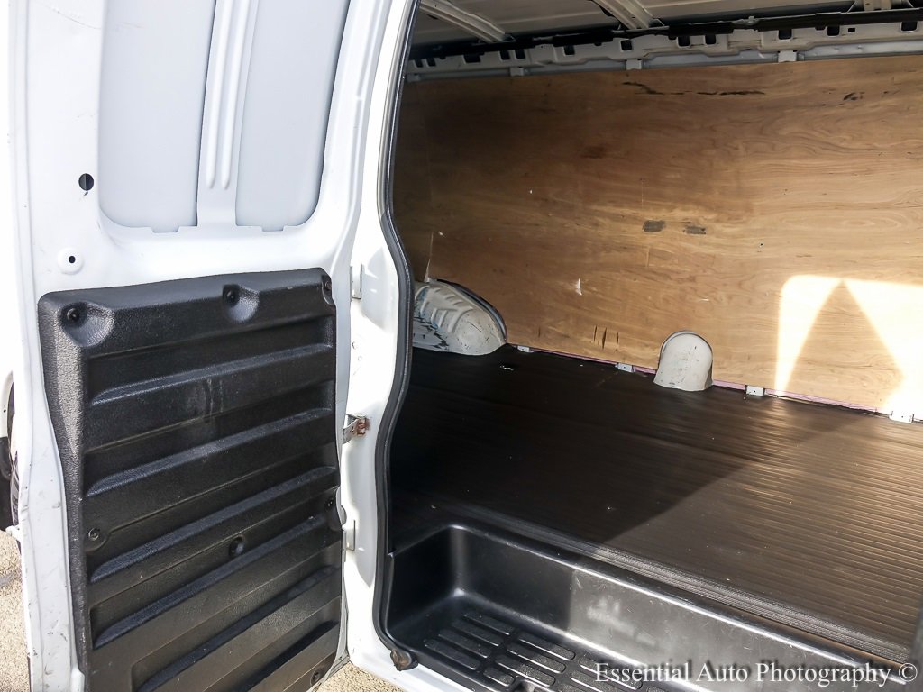 Used 2018 GMC Savana 3500 Extended w/ Driver Convenience Package image 19