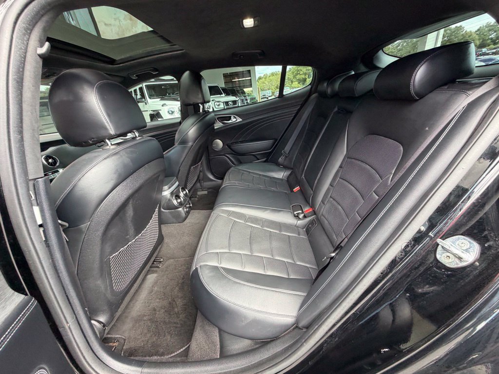 Used 2023 Kia Stinger GT2 image 27
