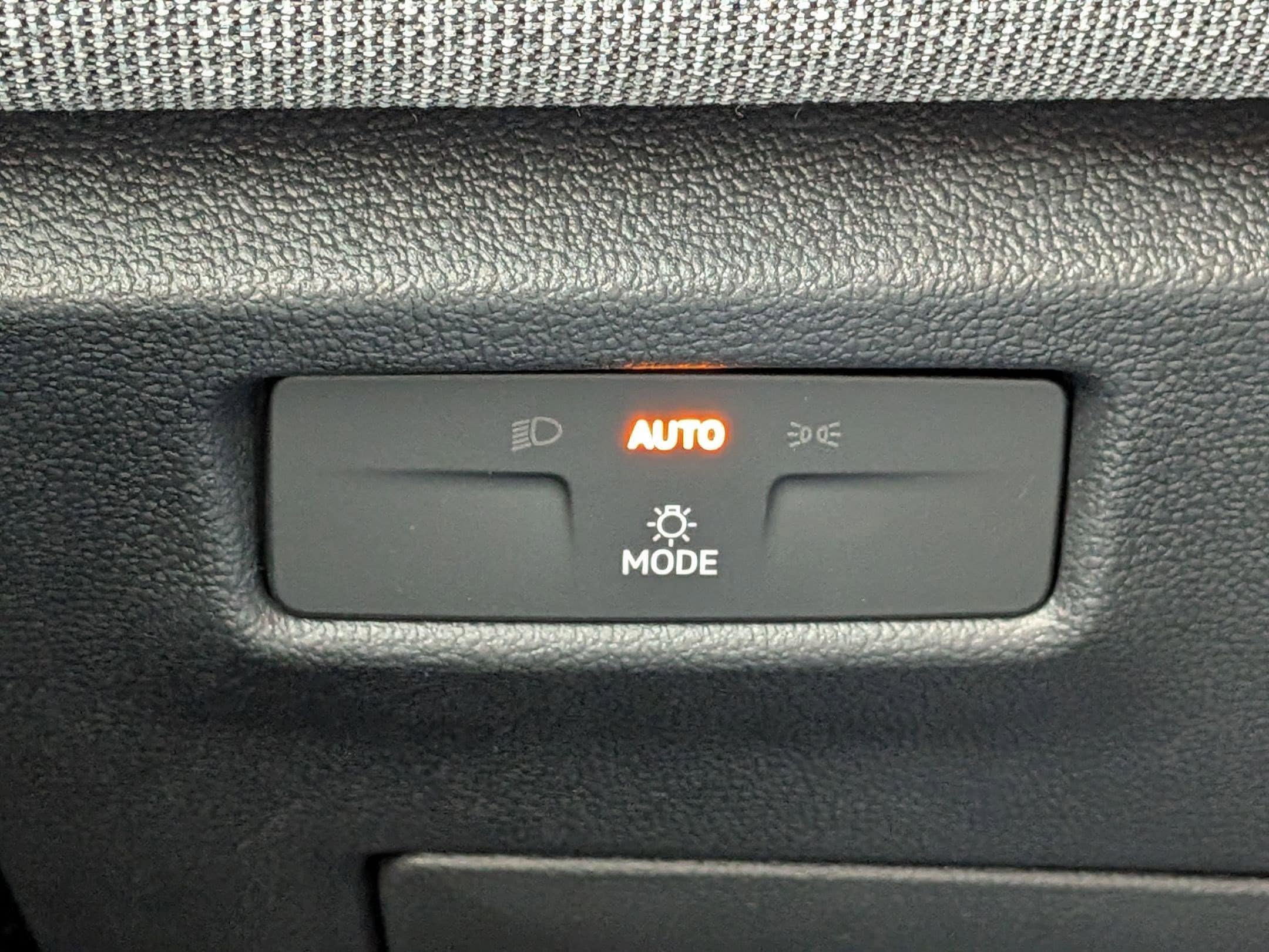 New 2026 Volkswagen Tiguan S AWD/4WD image 17