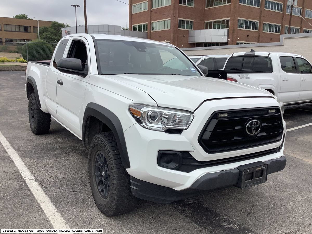 Used 2022 Toyota Tacoma SR w/ SX Package RWD image 3