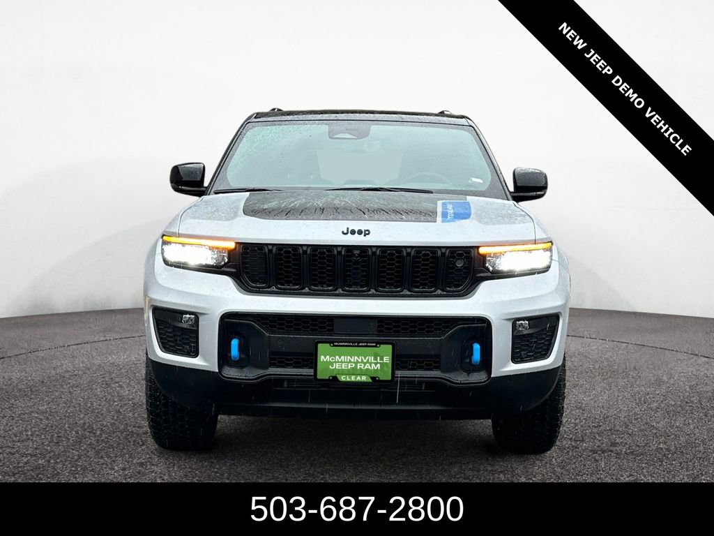 Used 2024 Jeep Grand Cherokee Trailhawk w/ Advanced Protech Group II image 8