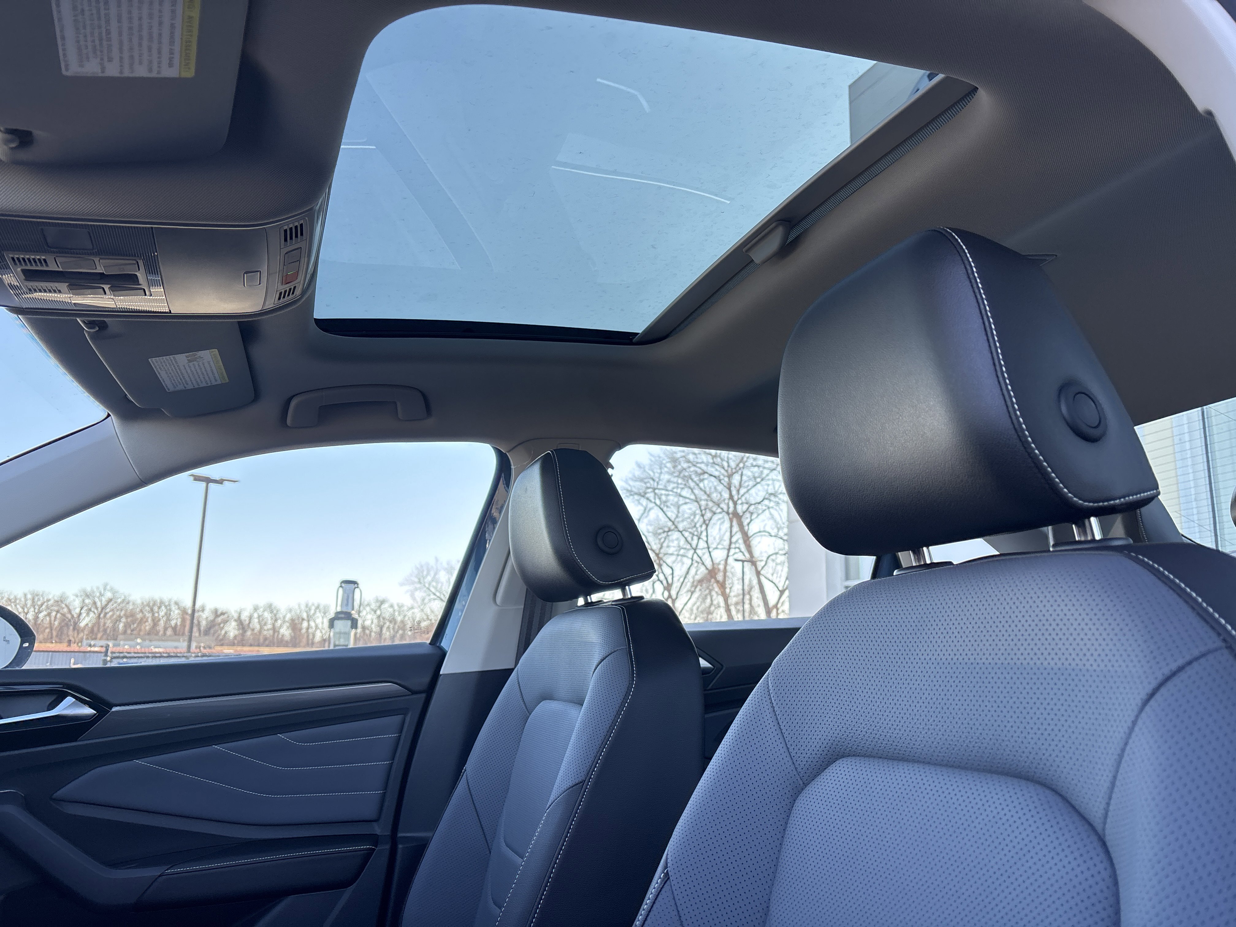 New 2026 Volkswagen Jetta SEL image 17