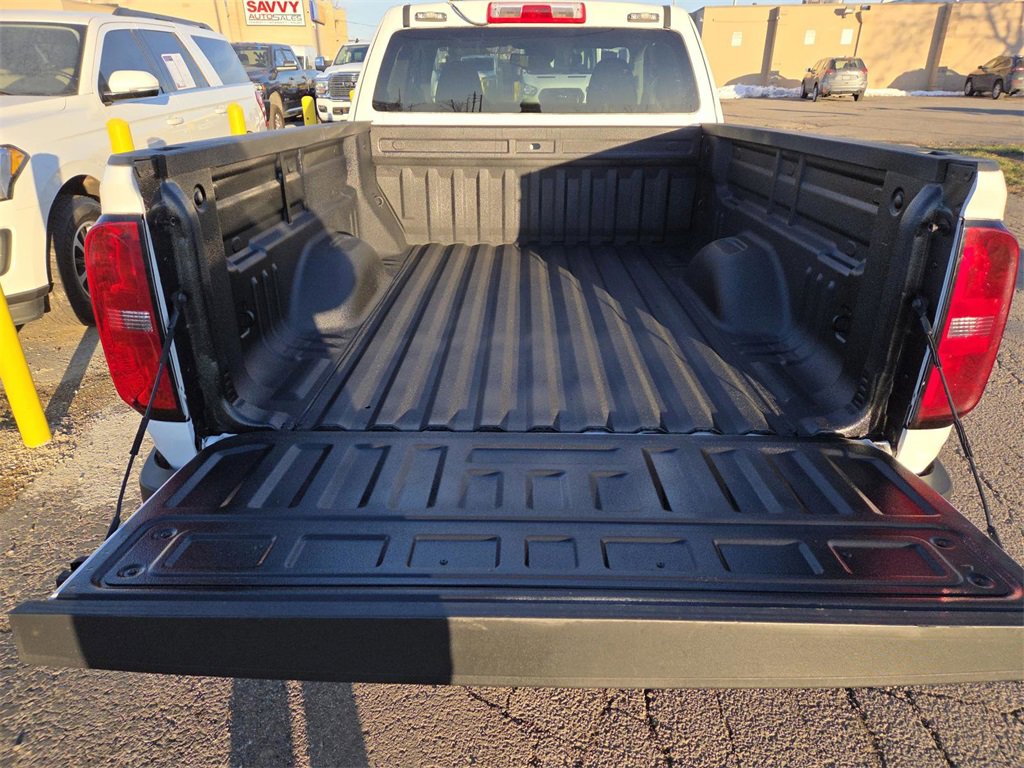 Used 2022 Chevrolet Colorado LT w/ Fleet Safety Package image 17