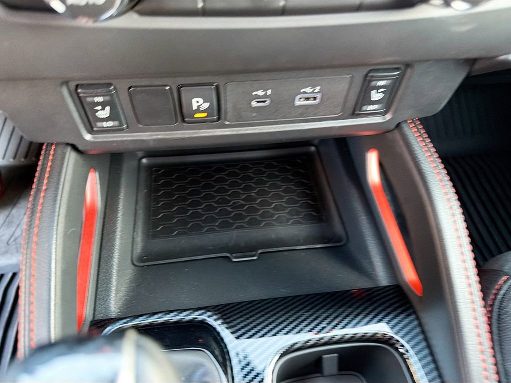 Used 2024 Nissan Frontier PRO-4X w/ Technology Package image 27